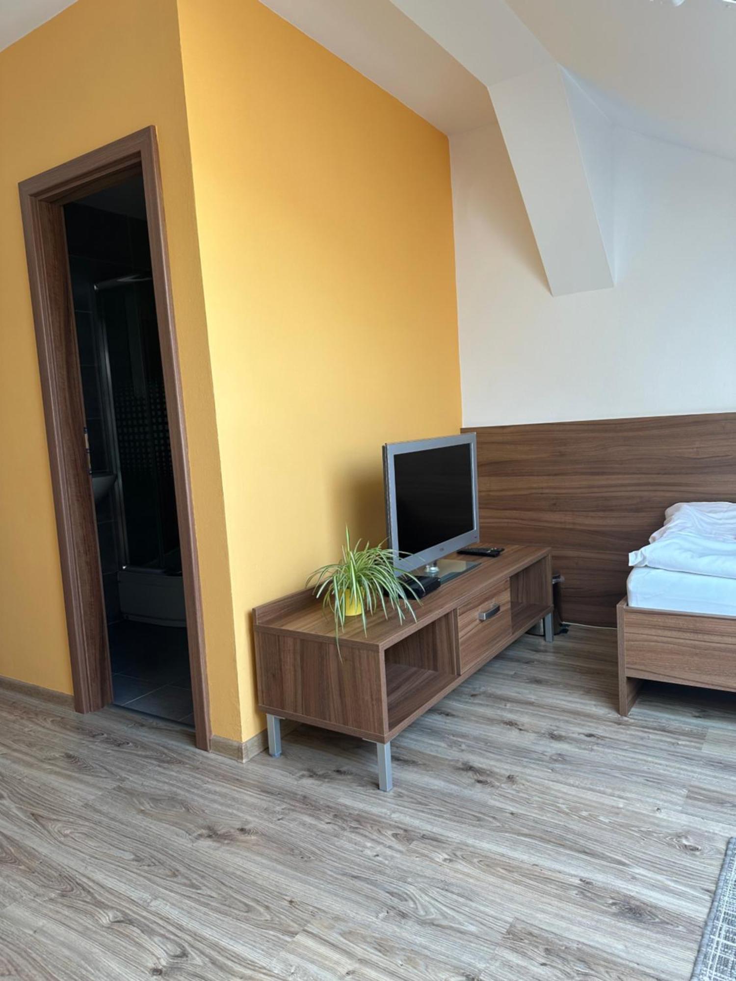 Penzion Blatnička Bagian luar foto
